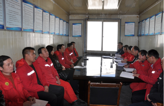 平安春節(jié)、安全先行